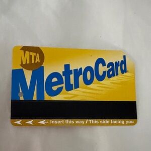 Metrocard (has no monetary value) collectors item expires 2017.